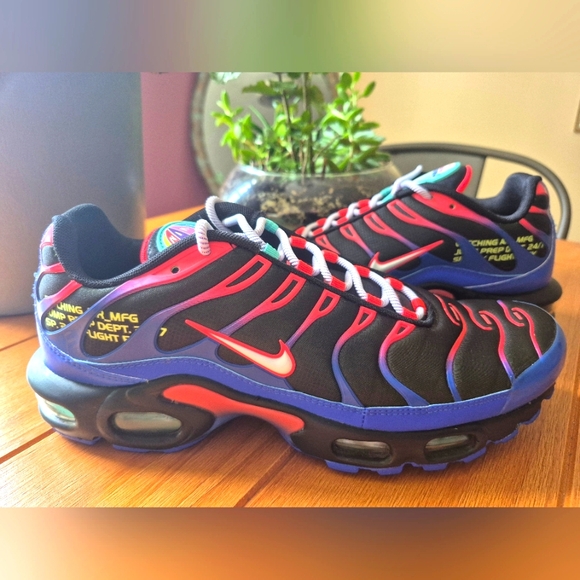 Nike Air Max Plus 